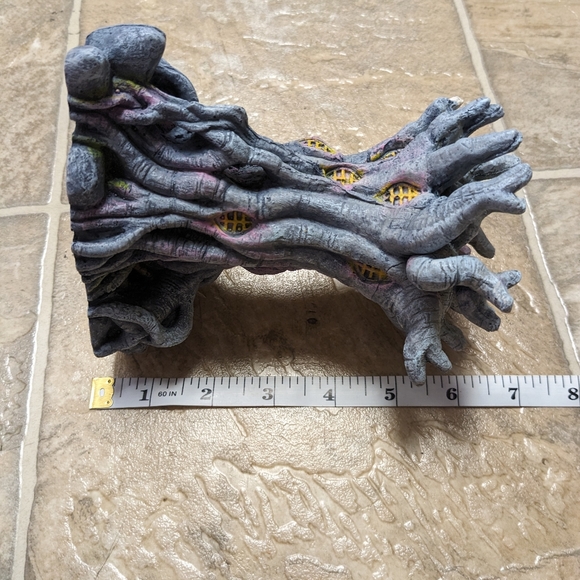 Mossy Tree Castle Aquarium Decoration - Picture 10 of 12